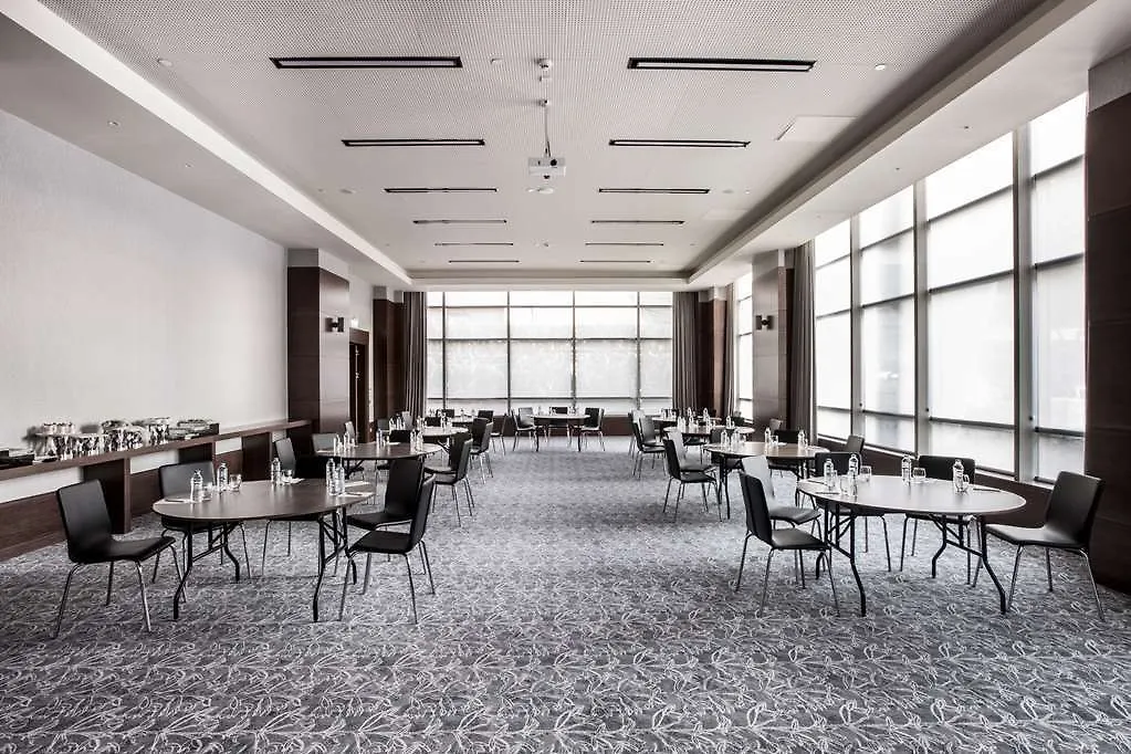 Delta Hotels By Marriott Istanbul Levent 4*,  Turecko