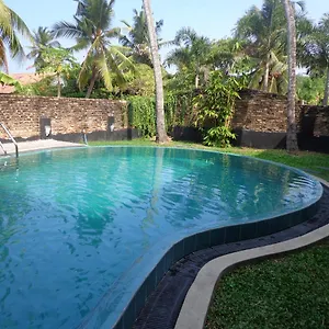 Star White - Negombo 3*, Kudapaduwa Шри-Ланка